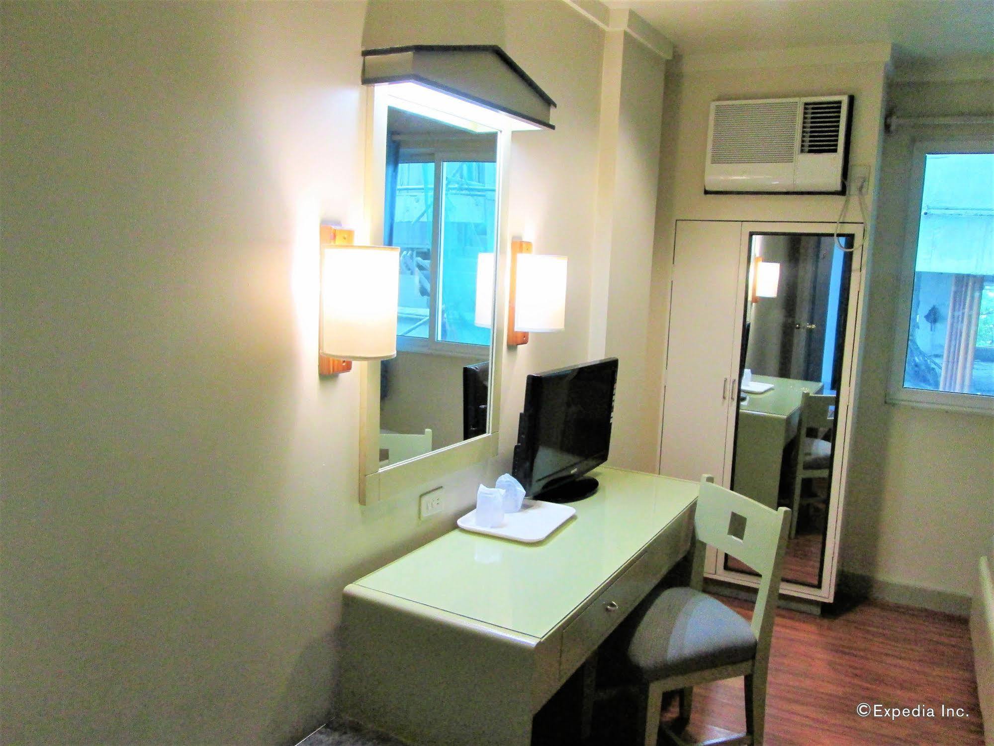 New Dawn Pensionne House Cagayan de Oro Eksteriør billede