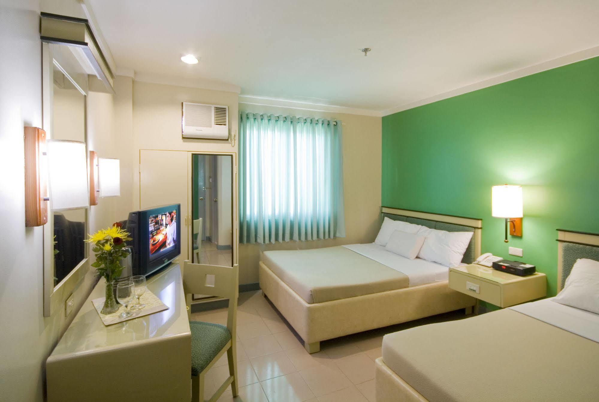 New Dawn Pensionne House Cagayan de Oro Eksteriør billede