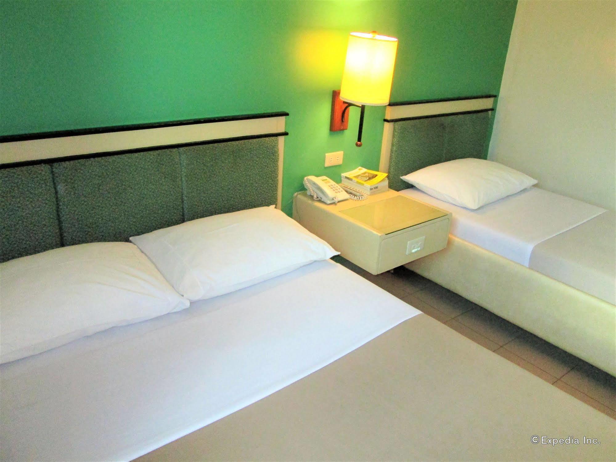 New Dawn Pensionne House Cagayan de Oro Eksteriør billede