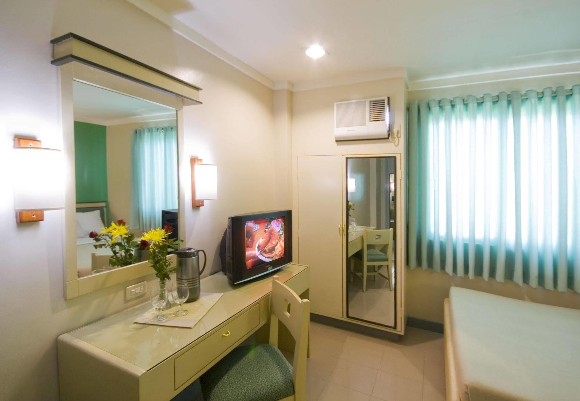 New Dawn Pensionne House Cagayan de Oro Eksteriør billede